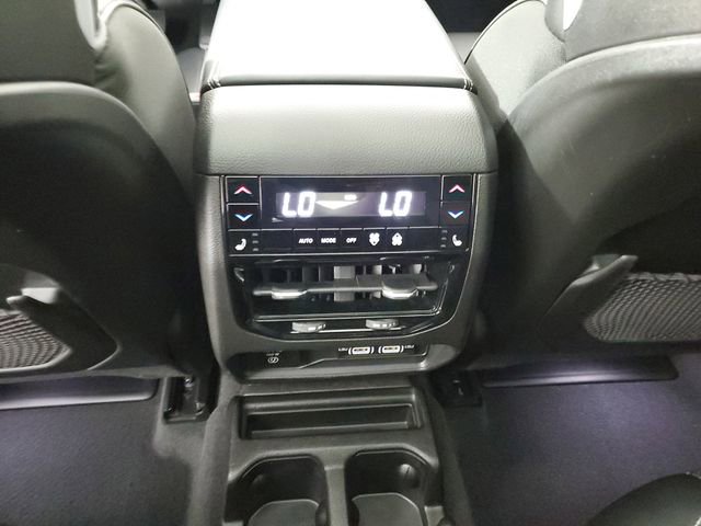 Used 2021 Jeep Grand Cherokee L Overland w/ Luxury Tech Group IV image 16