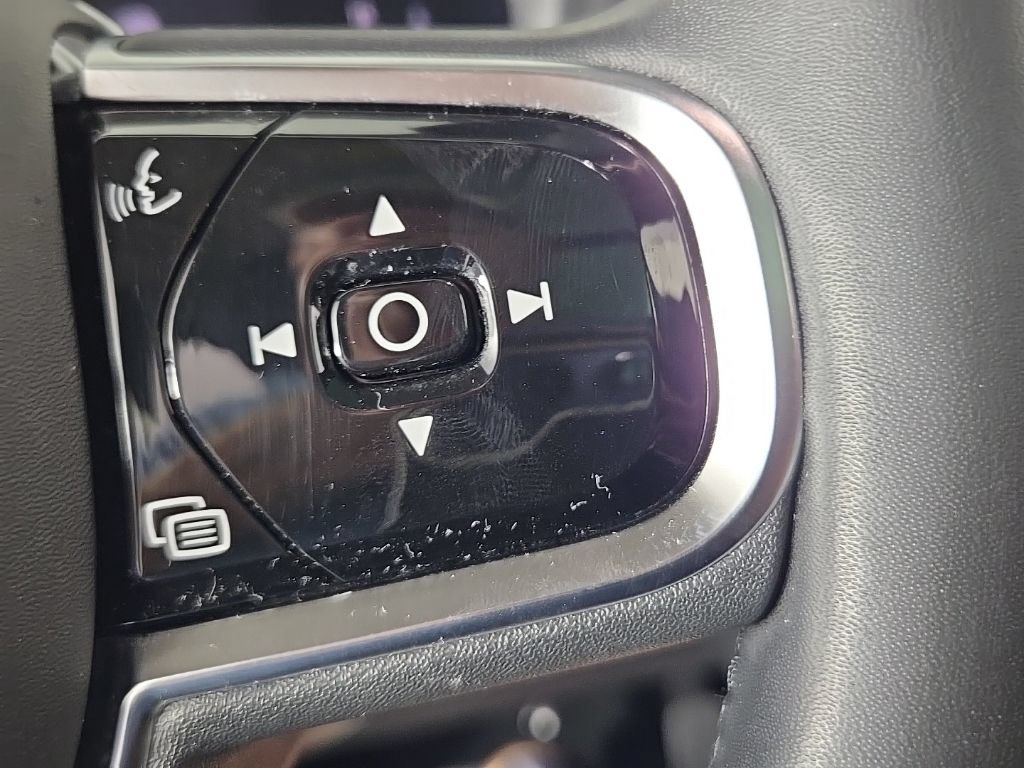 Certified 2023 Volvo XC90 B6 Plus AWD/4WD image 34