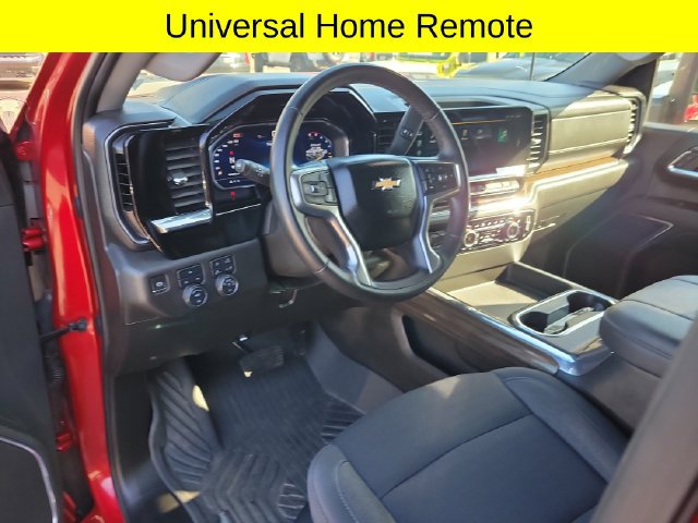 Used 2024 Chevrolet Silverado 2500 LT AWD/4WD image 25