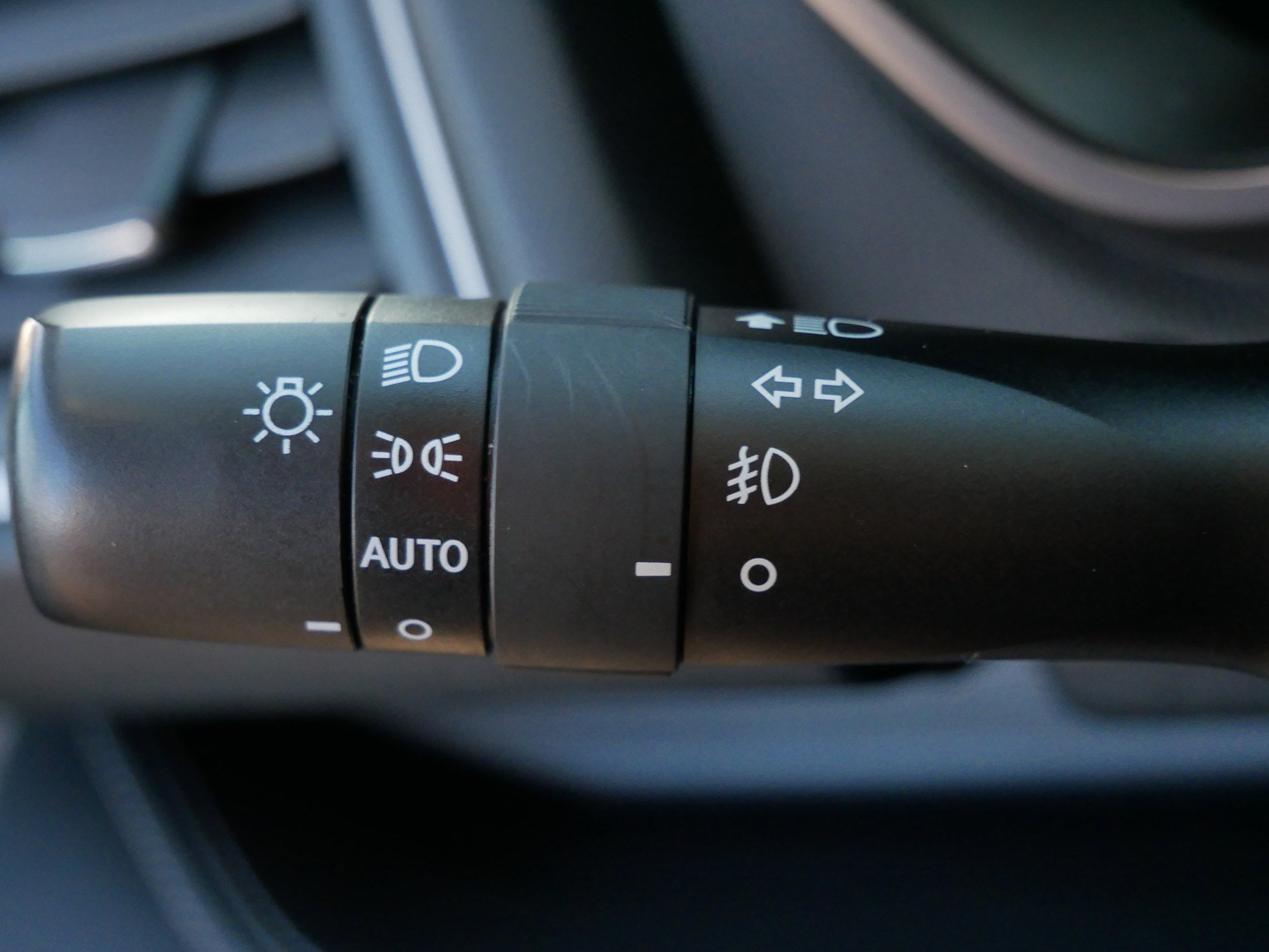 Used 2023 Subaru Ascent Limited image 33