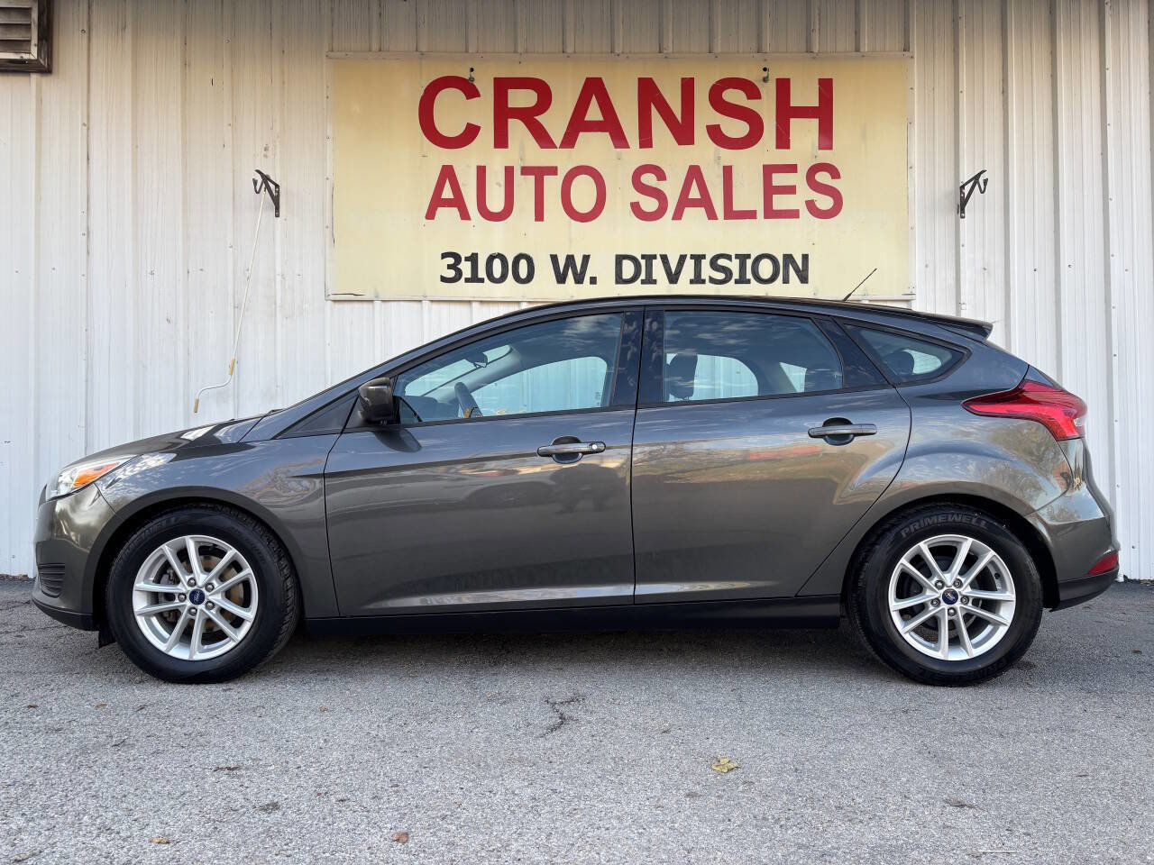 Used 2018 Ford Focus SE image 6