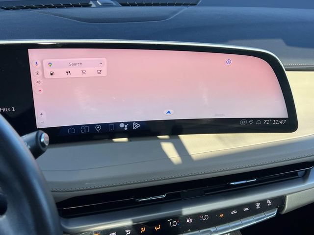 Certified 2024 Cadillac XT4 Luxury w/ Cold Weather Package AWD/4WD image 19