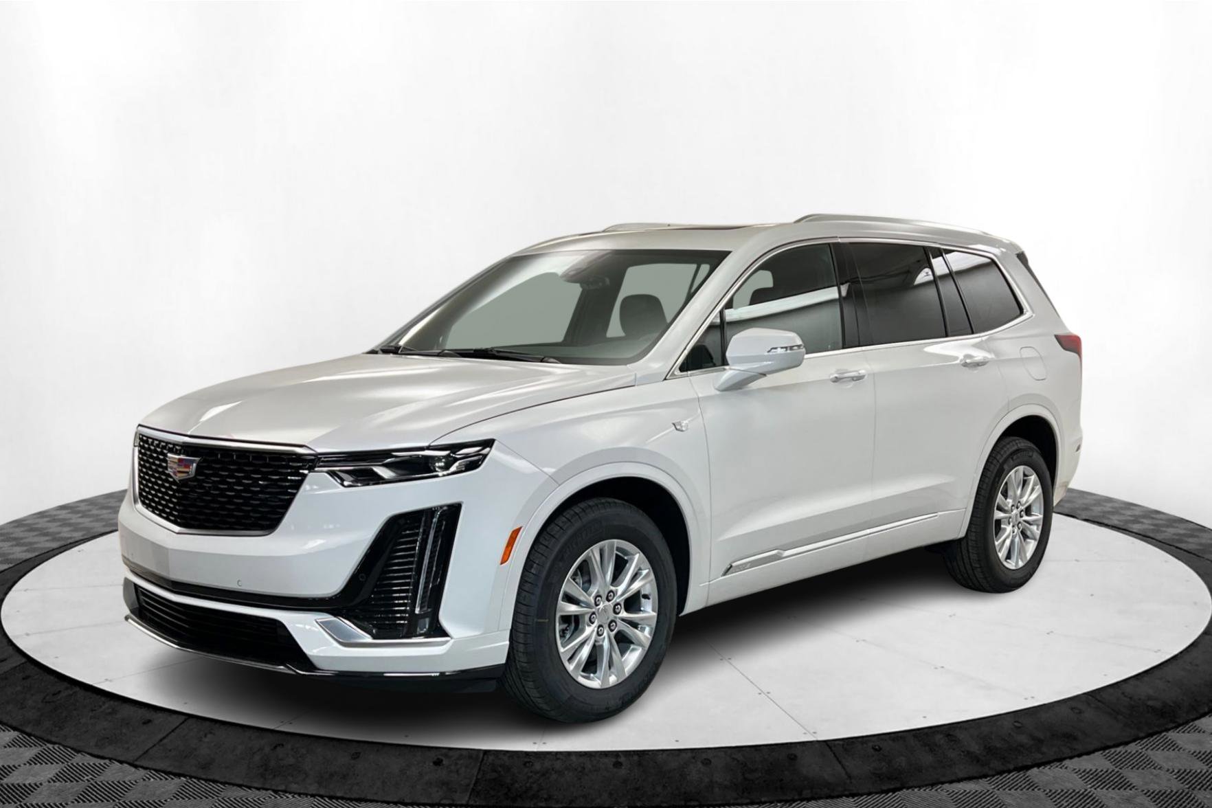 New 2025 Cadillac XT6 Luxury w/ LPO, Floor Liner Package image 1