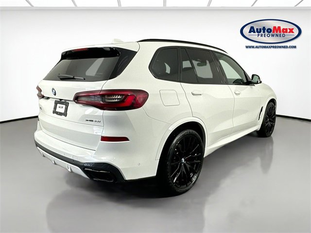 Used 2022 BMW X5 xDrive40i w/ Premium Essential Package image 2