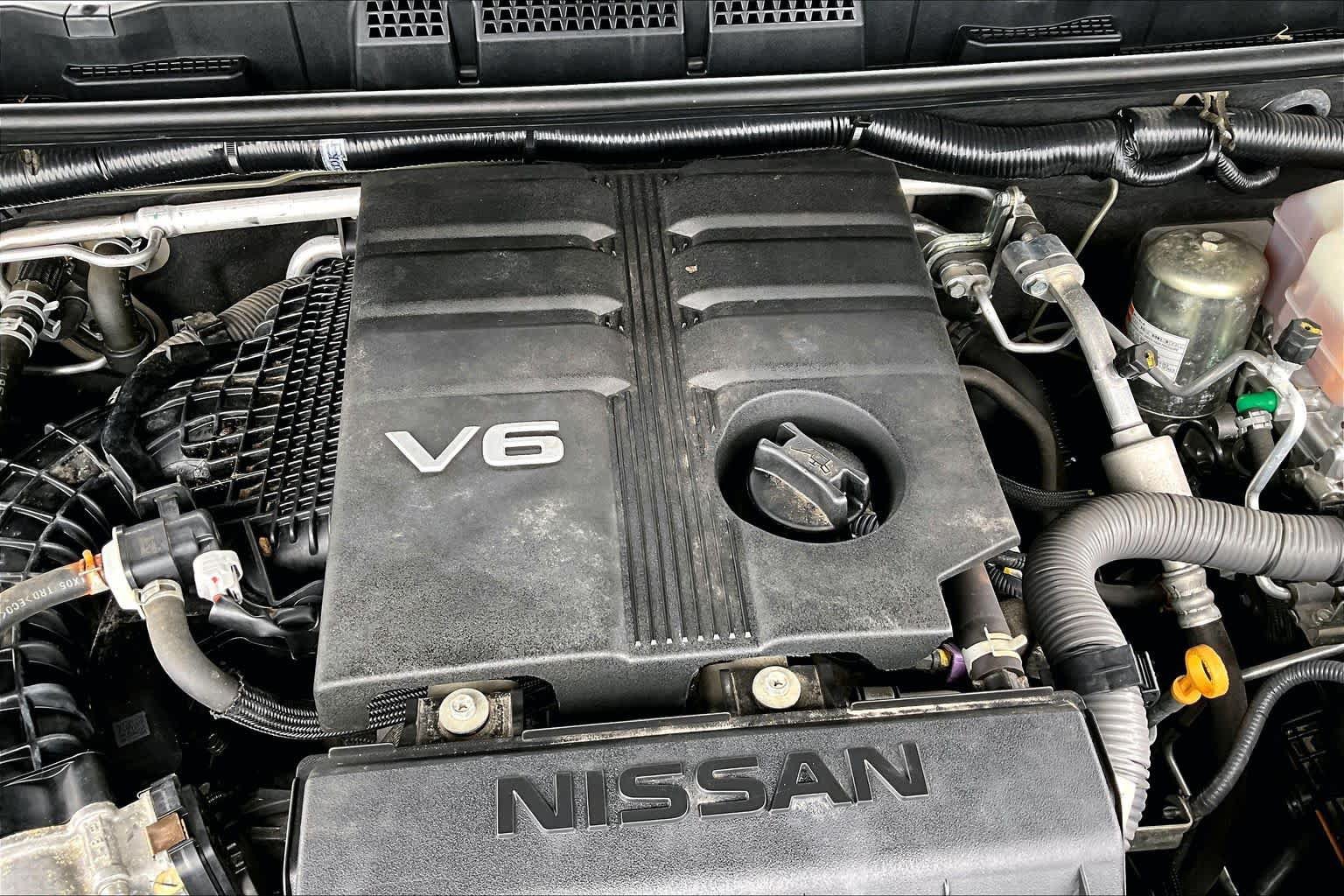 Used 2022 Nissan Frontier PRO-4X AWD/4WD image 33