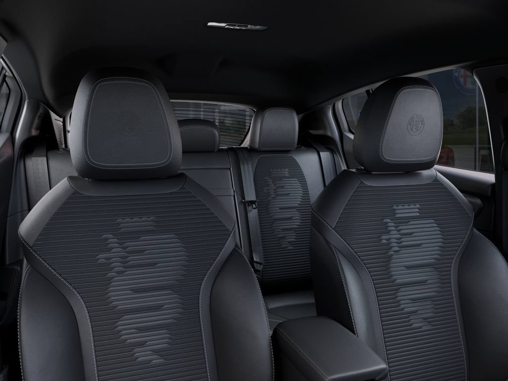 New 2026 Alfa Romeo Tonale AWD/4WD image 26