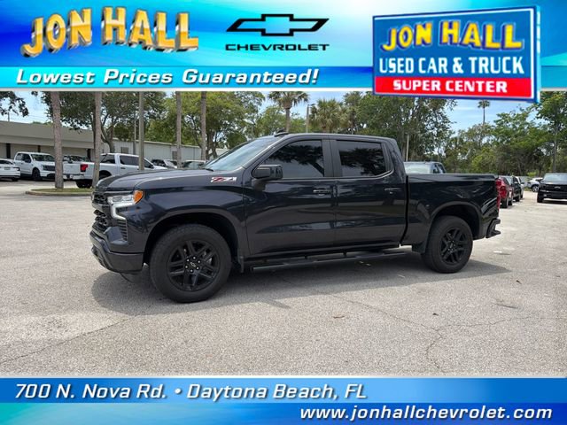 Used 2022 Chevrolet Silverado 1500 RST w/ Z71 Off-Road Package AWD/4WD image 3