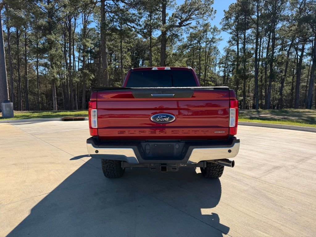 Used 2017 Ford F250 XLT w/ XLT Premium Package image 4