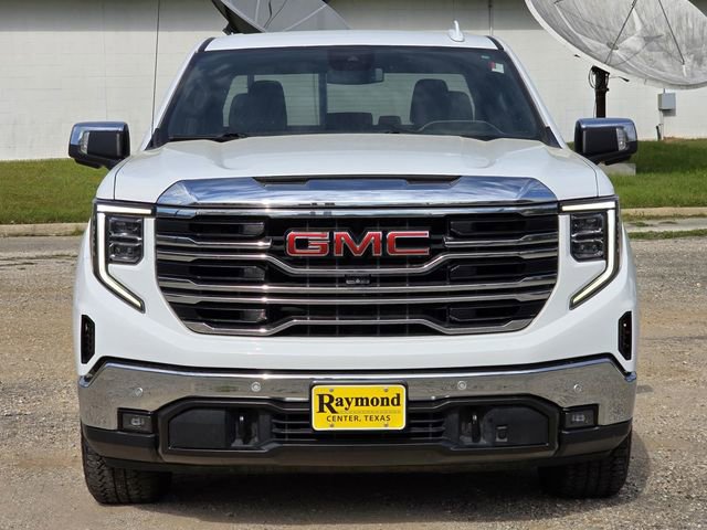Used 2023 GMC Sierra 1500 SLT image 2