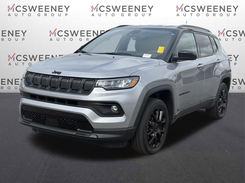Used 2022 Jeep Compass Altitude image 1