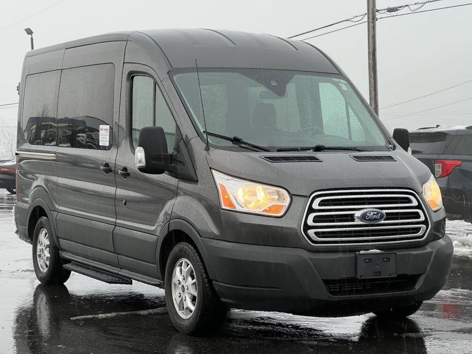 Used 2016 Ford Transit 150 XLT RWD image 2