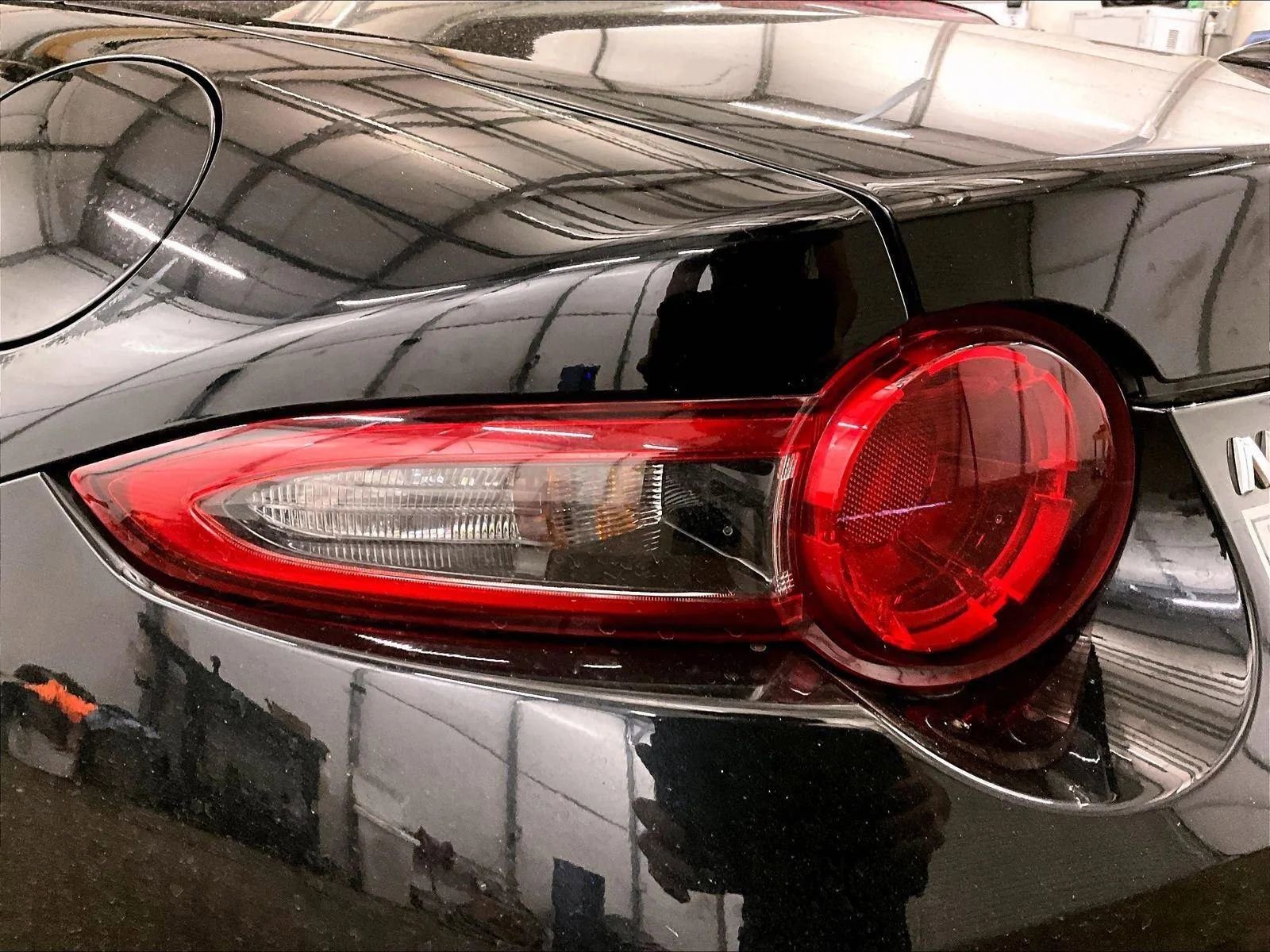 Used 2023 MAZDA MX-5 Miata Grand Touring RWD image 26
