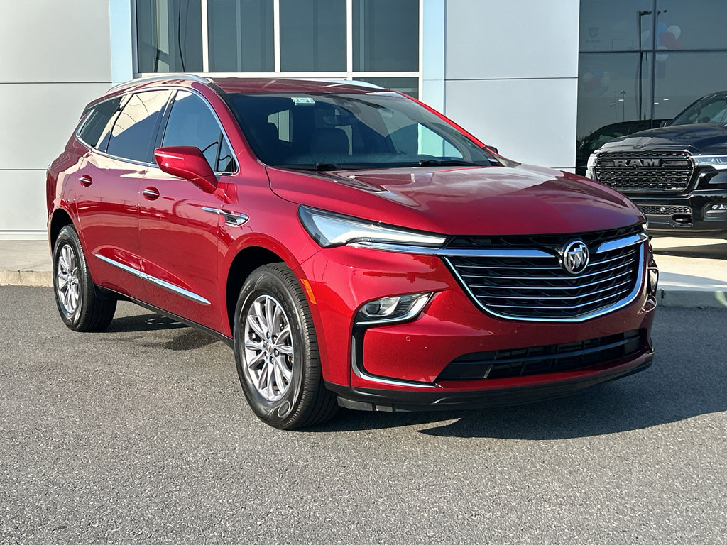 Used 2024 Buick Enclave Premium image 5