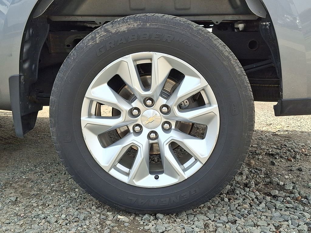 Used 2020 Chevrolet Silverado 1500 Custom w/ Custom Value Package image 31