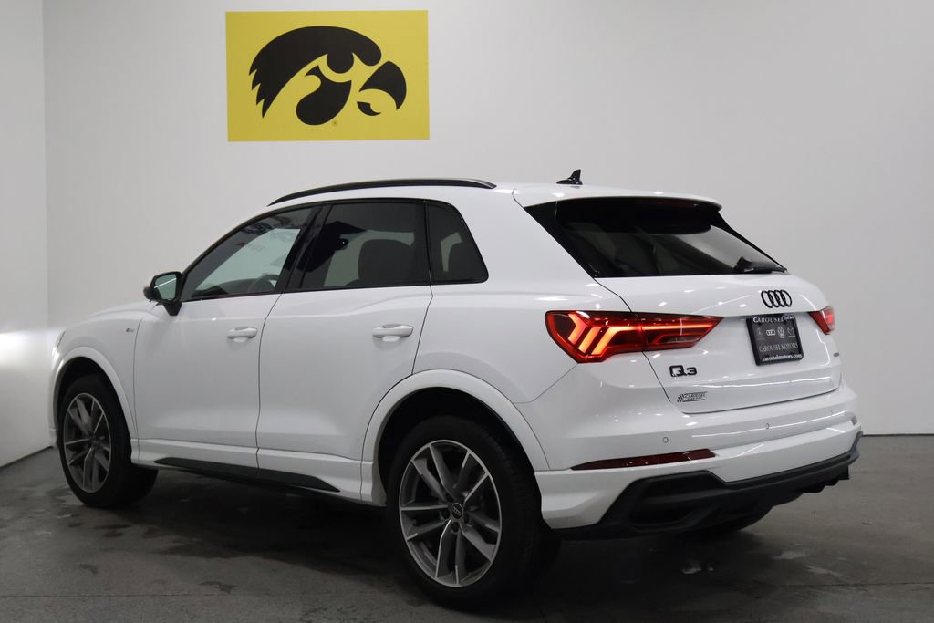 Used 2024 Audi Q3 2.0T Premium Plus w/ Premium Plus Package image 9