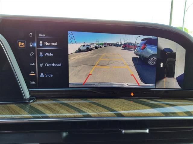 Used 2021 Cadillac Escalade Premium Luxury Platinum image 19