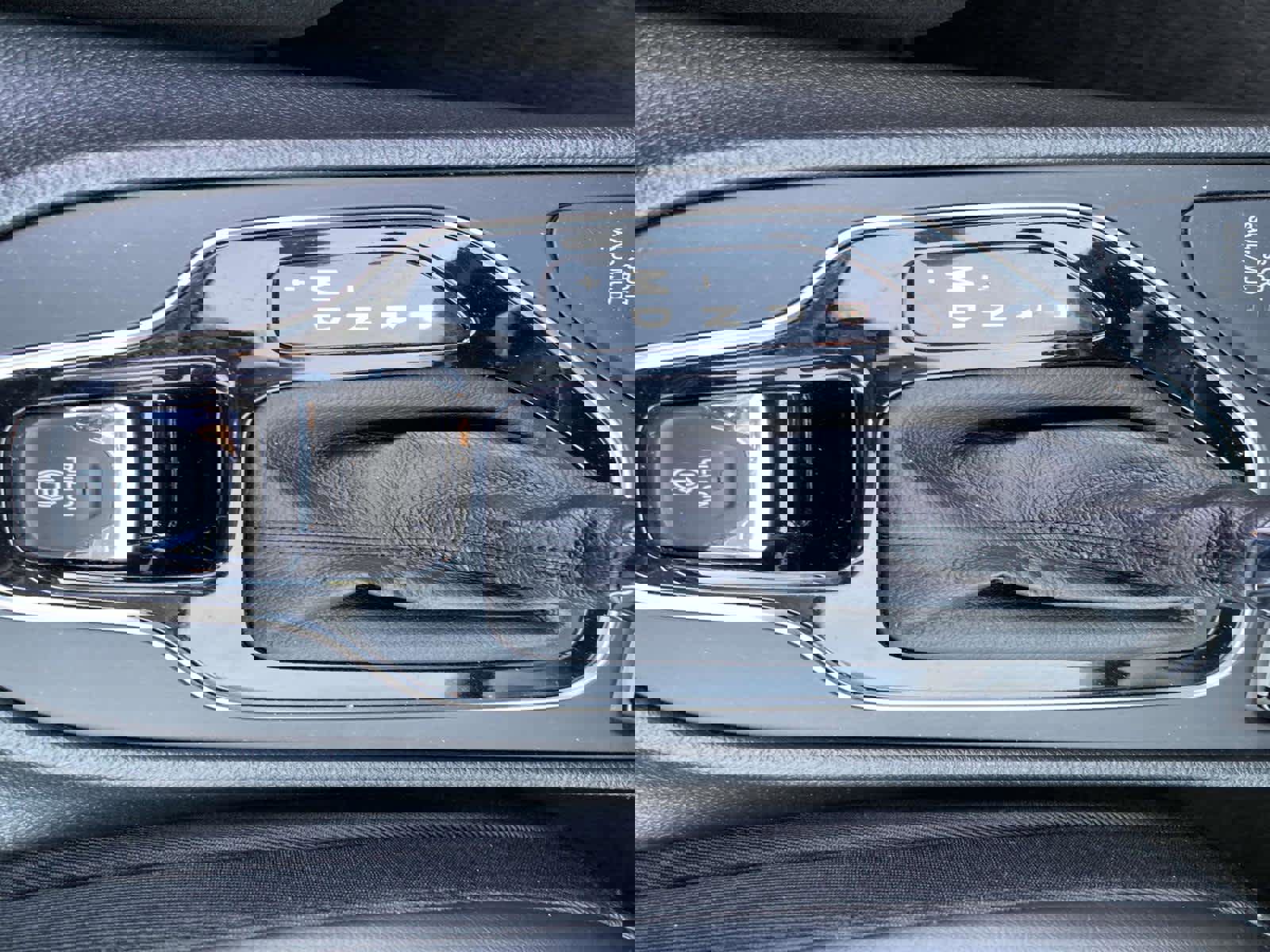 Certified 2022 Jeep Cherokee Limited image 16