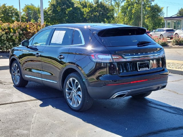 Used 2023 Lincoln Nautilus Reserve AWD/4WD image 3