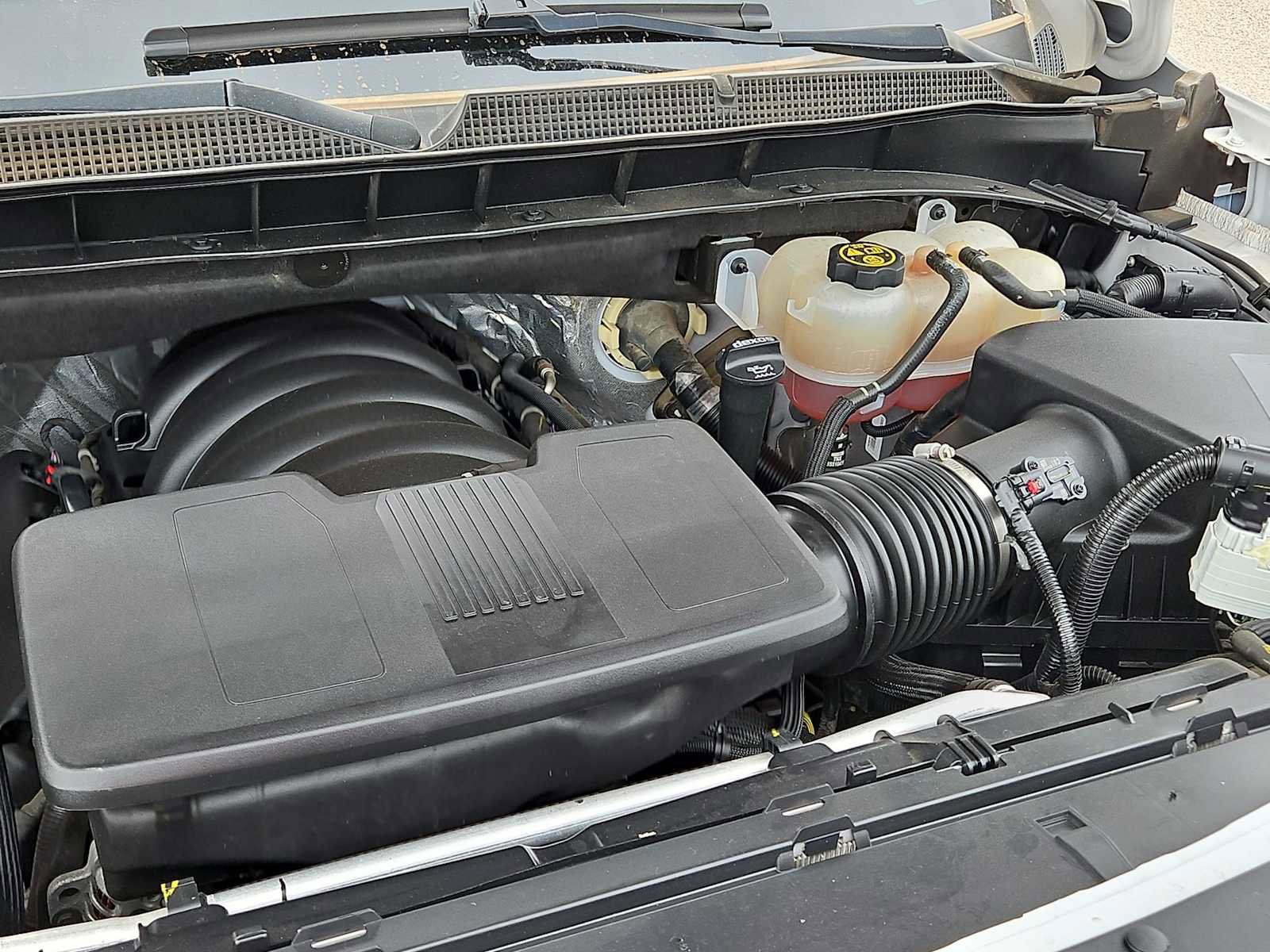 Used 2023 Chevrolet Tahoe RST w/ Luxury Package image 17