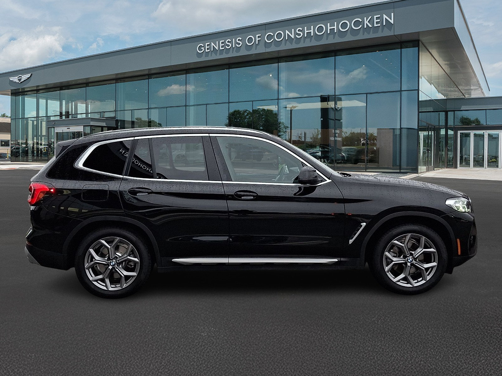 Used 2023 BMW X3 xDrive30i w/ Premium Package AWD/4WD image 7