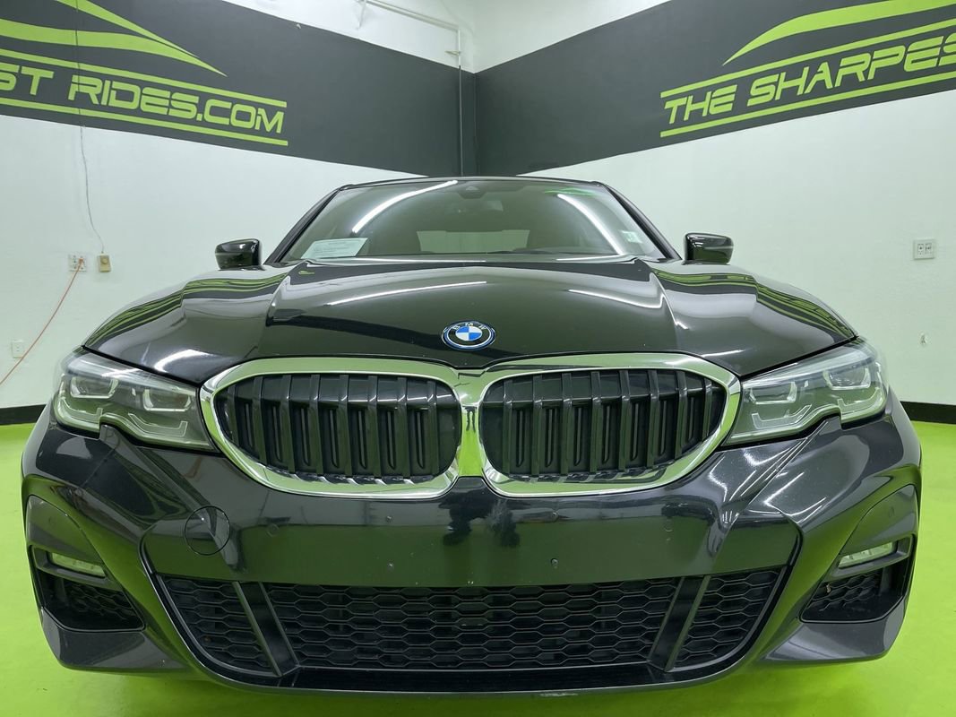 Used 2022 BMW 330e xDrive w/ M Sport Package image 3