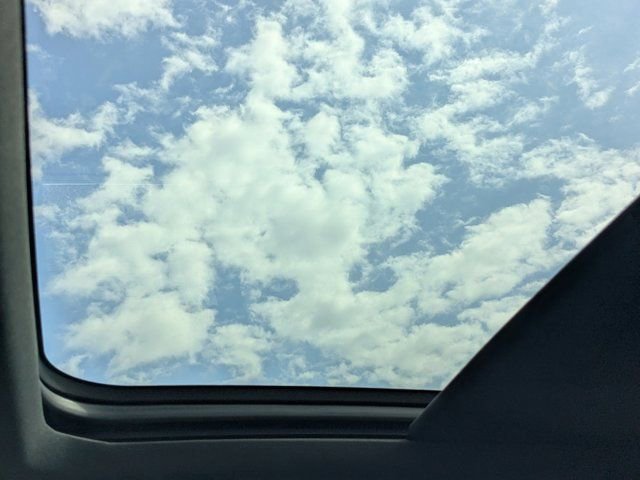 New 2026 Chevrolet Suburban Premier RWD image 21