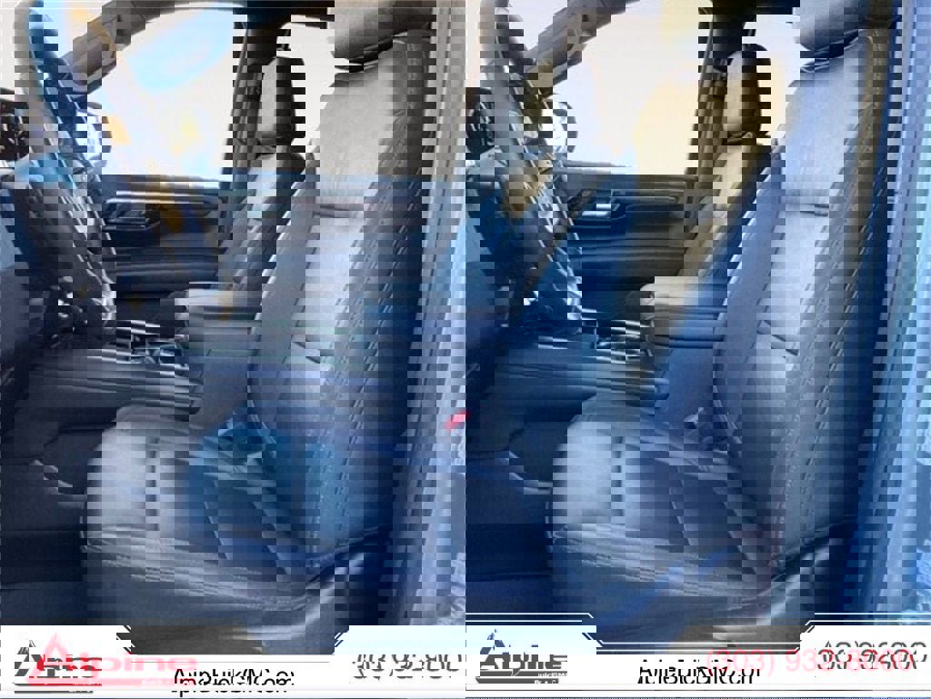 Used 2025 Chevrolet Tahoe Z71 image 9