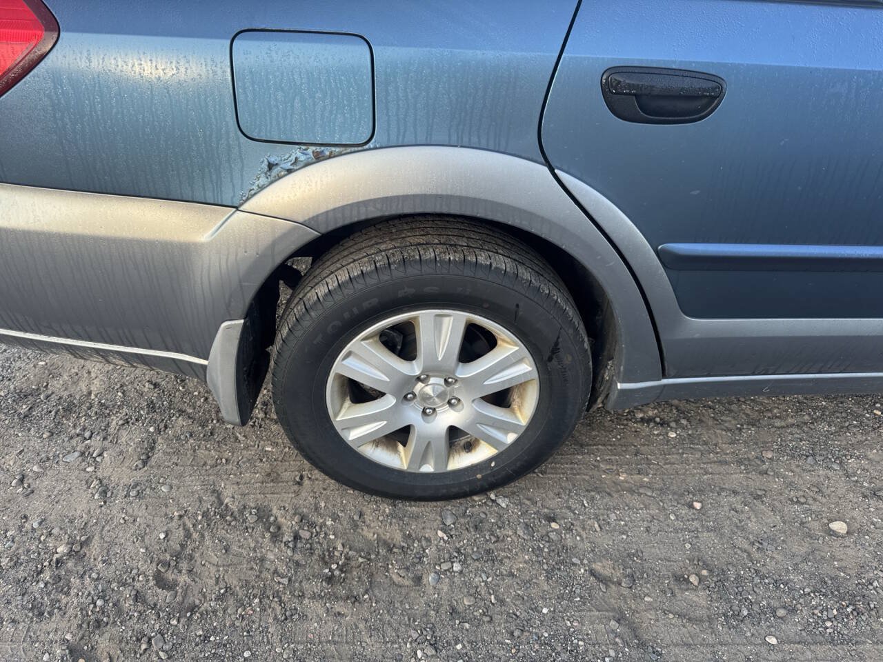 Used 2005 Subaru Outback 2.5i AWD/4WD image 11
