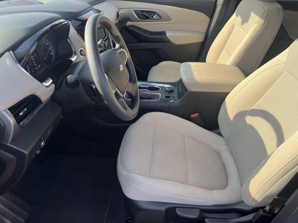 Certified 2023 Chevrolet Traverse LS image 11