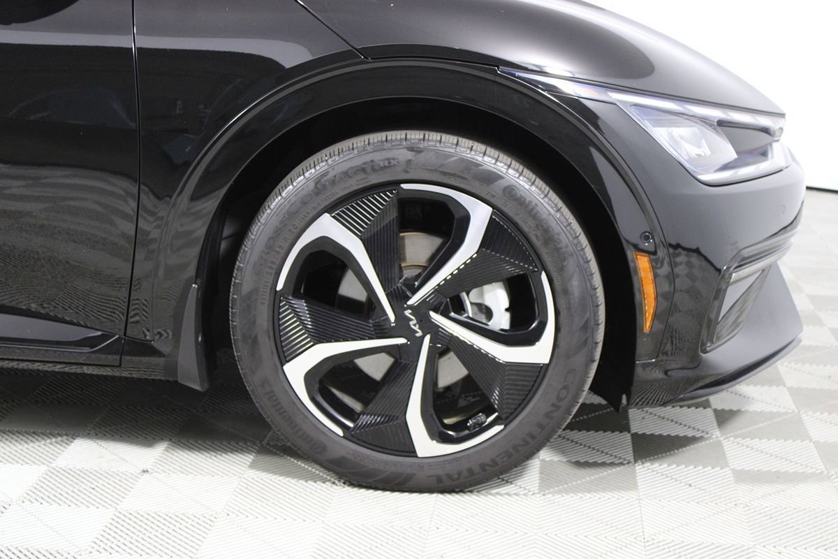 Used 2023 Kia EV6 GT-Line AWD/4WD image 39