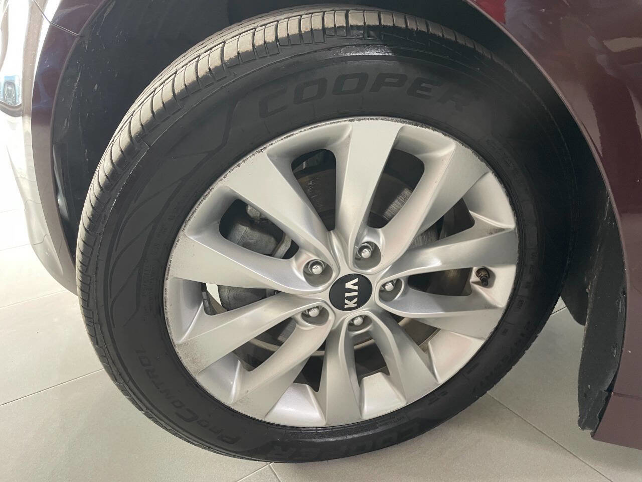 Used 2017 Kia Optima EX image 10