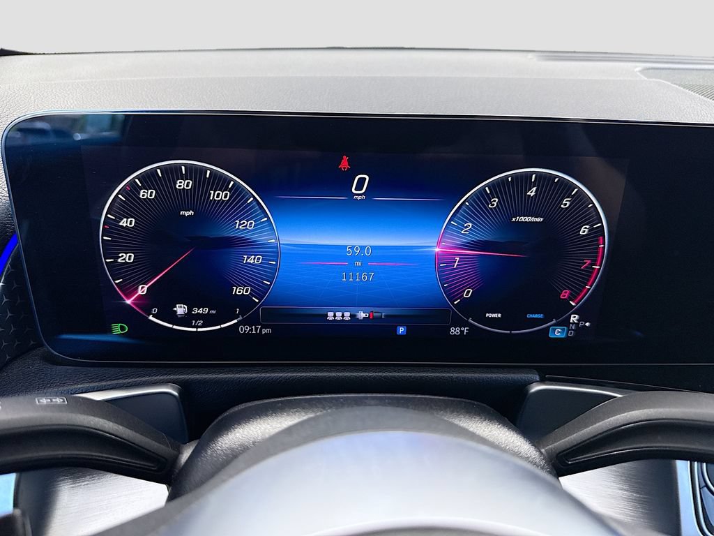 Certified 2025 Mercedes-Benz GLB 250 image 34