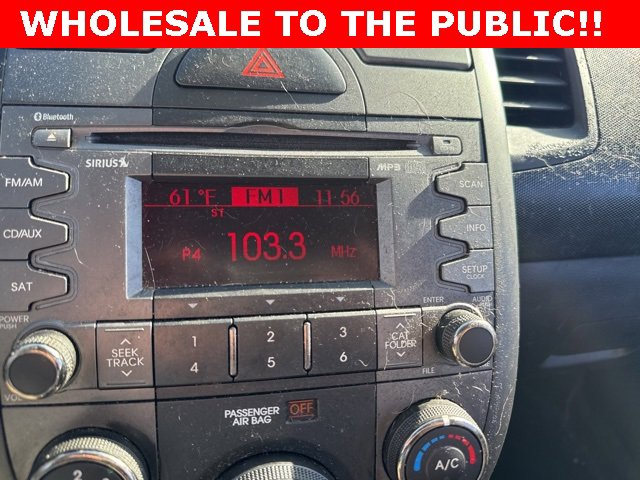 Used 2011 Kia Soul + image 11