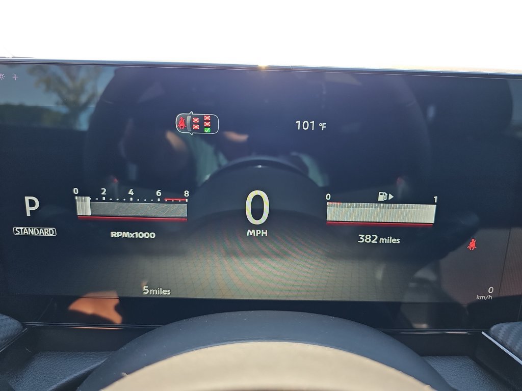 New 2027 Nissan Kicks SR w/ Cold Weather Package FWD image 19