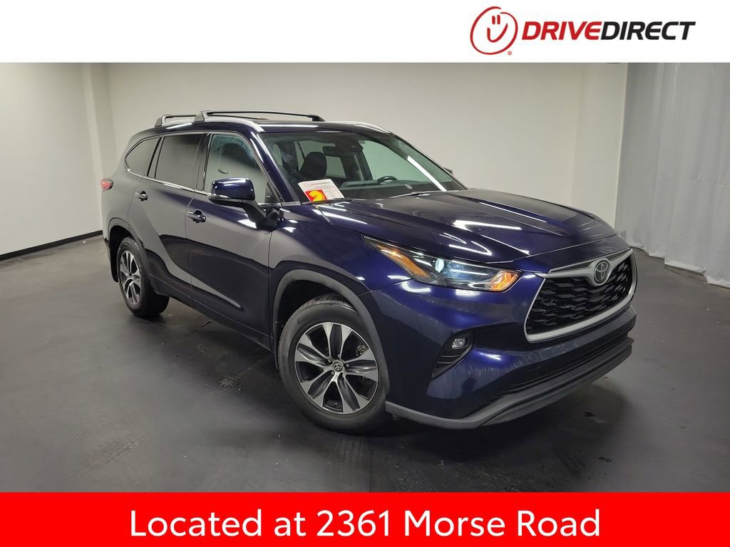 Used 2022 Toyota Highlander XLE
