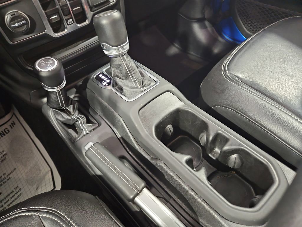 Used 2021 Jeep Wrangler Unlimited Sahara image 24