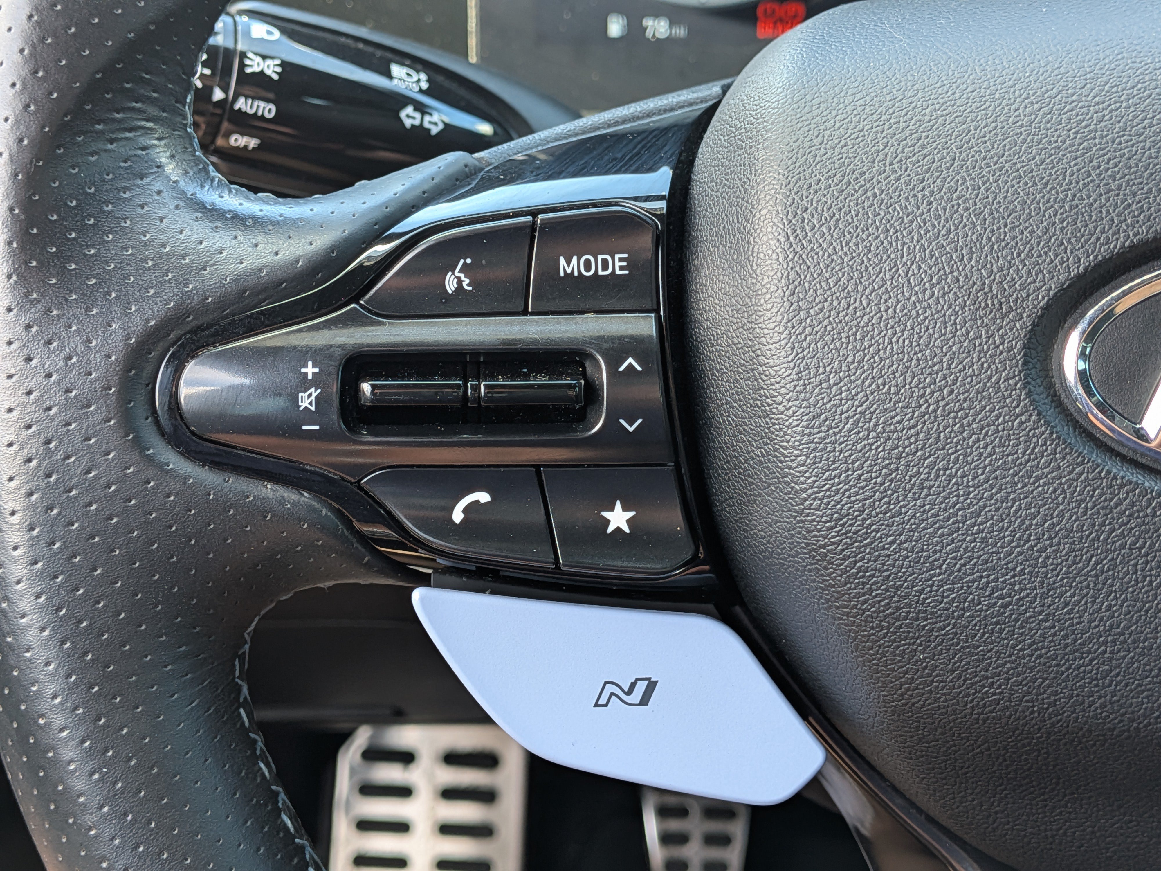 Used 2022 Hyundai Elantra N FWD image 23