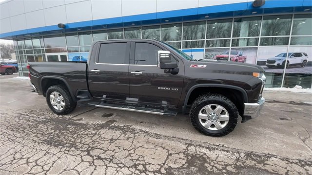 Certified 2020 Chevrolet Silverado 2500 LTZ w/ LTZ Plus Package image 9