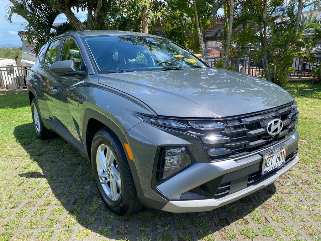 Certified 2025 Hyundai Tucson SE