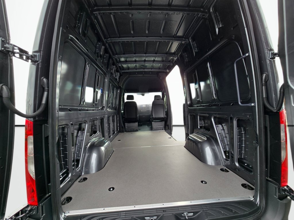 New 2025 Mercedes-Benz Sprinter 2500 image 14