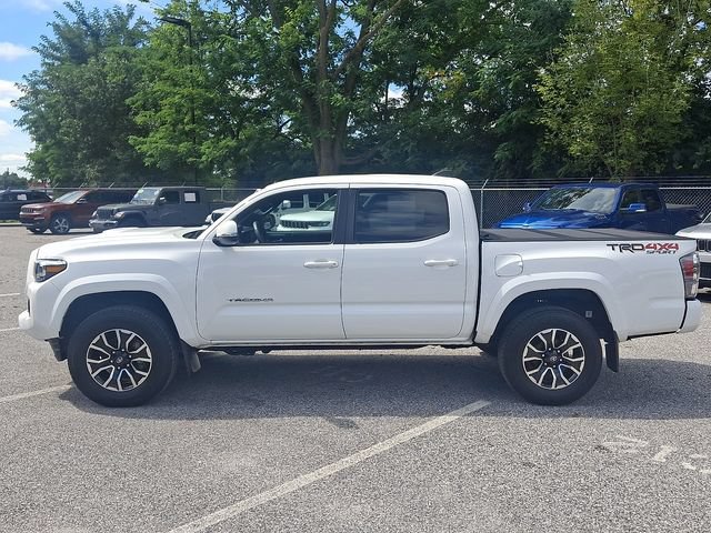 Used 2023 Toyota Tacoma TRD Sport w/ Technology Package AWD/4WD image 5