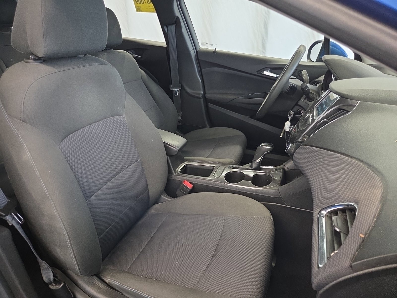 Used 2018 Chevrolet Cruze LT image 11