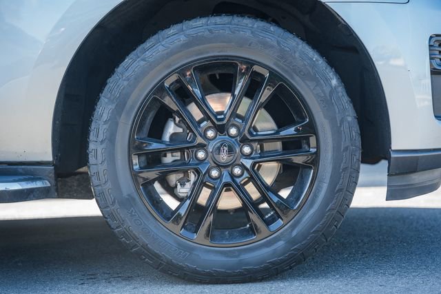 Used 2022 Ford Expedition XLT image 24