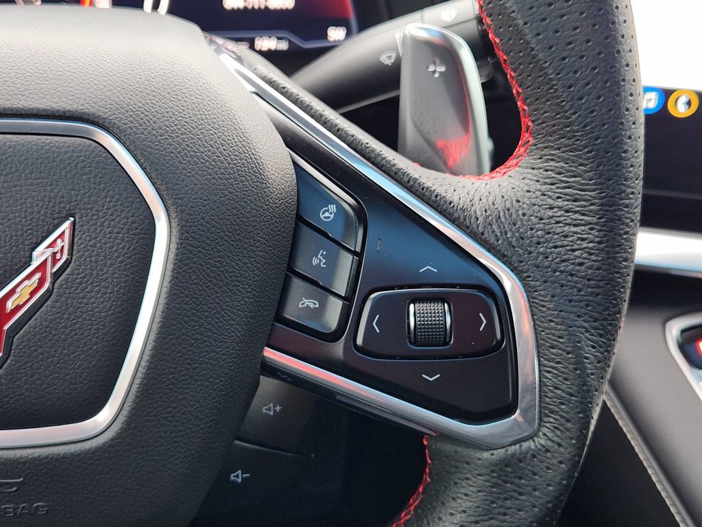 Used 2020 Chevrolet Corvette Stingray Preferred Cpe w/ 2LT Preferred Equipment Group image 37