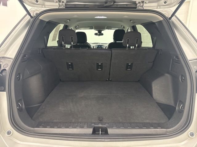 Used 2019 Chevrolet Equinox LT w/ LPO, Cargo Package image 26