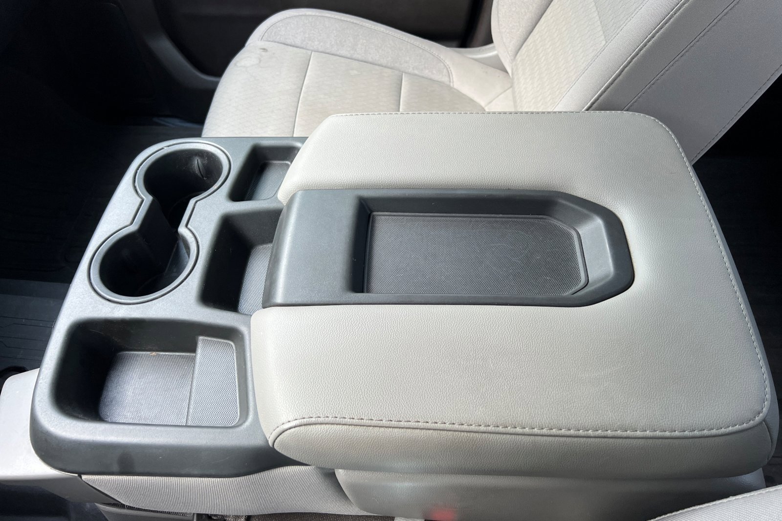 Used 2020 GMC Sierra 1500 SLE w/ SLE Value Package image 29