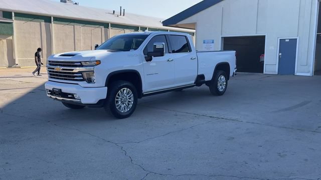 Used 2023 Chevrolet Silverado 3500 High Country AWD/4WD image 4