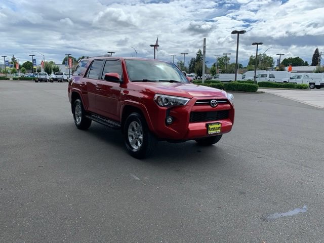 Used 2021 Toyota 4Runner SR5 AWD/4WD image 8