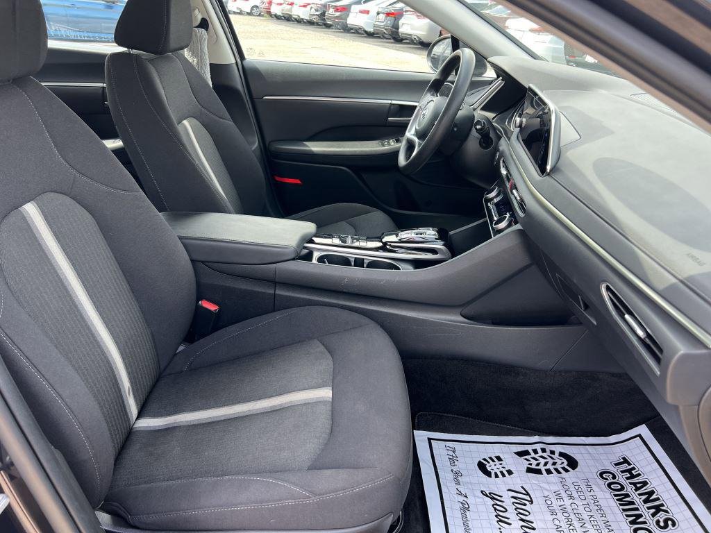 Used 2023 Hyundai Sonata SEL image 9