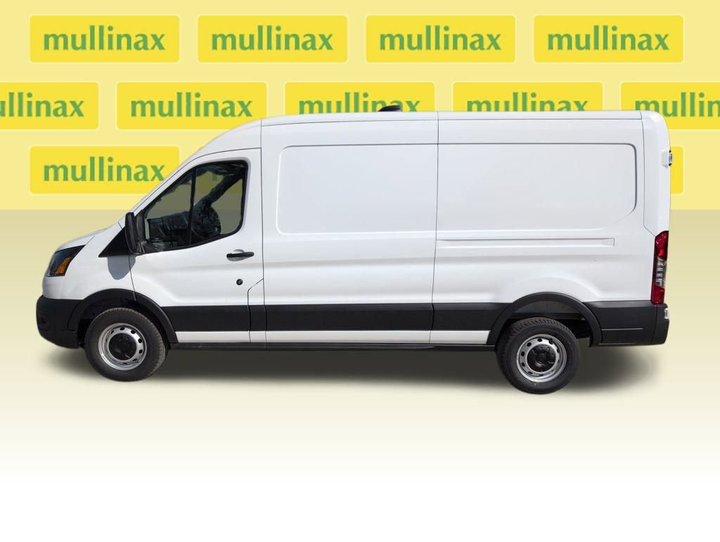 New 2026 Ford Transit 250 148 Medium Roof w/ Load Area Protection Package RWD image 9